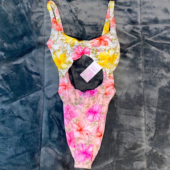 Hurley Other - 💓NWT Hurley X LoveShackFancy One-Piece Bikini💓